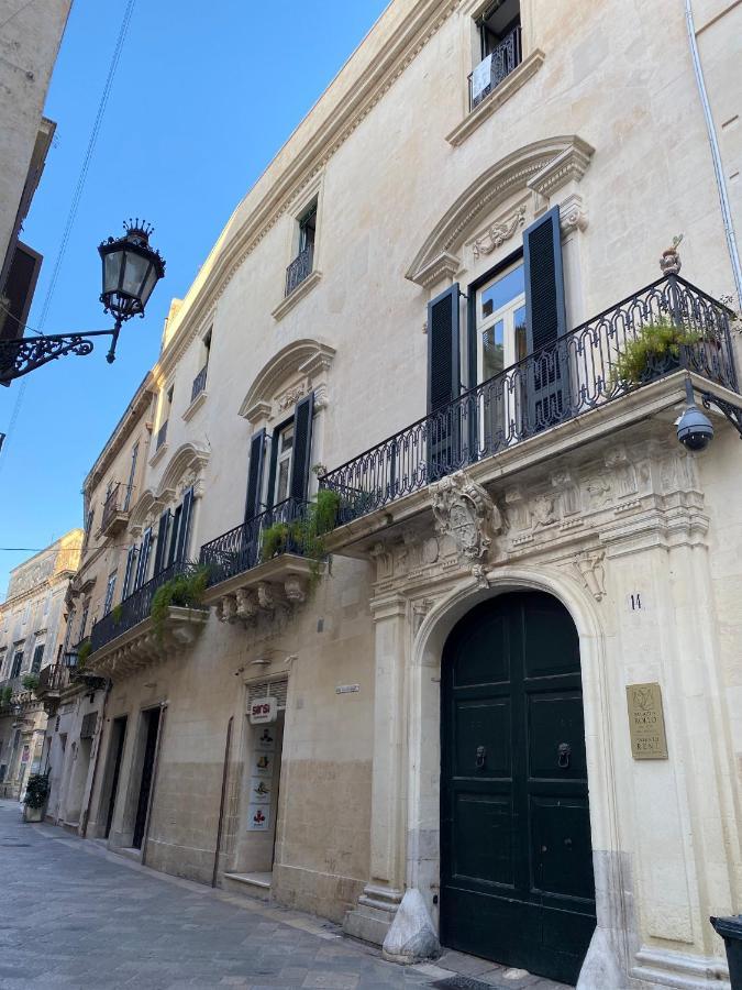 레체 Palazzo Rollo B&B 외부 사진