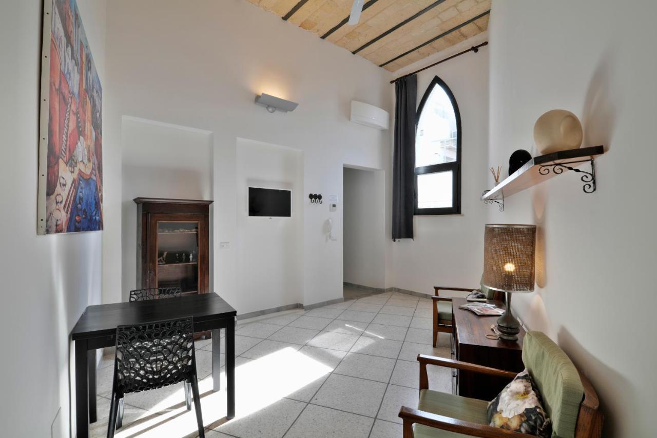레체 Palazzo Rollo B&B 외부 사진
