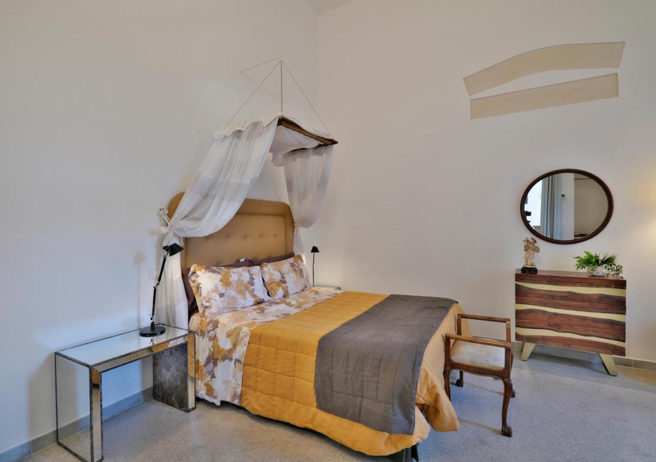레체 Palazzo Rollo B&B 외부 사진