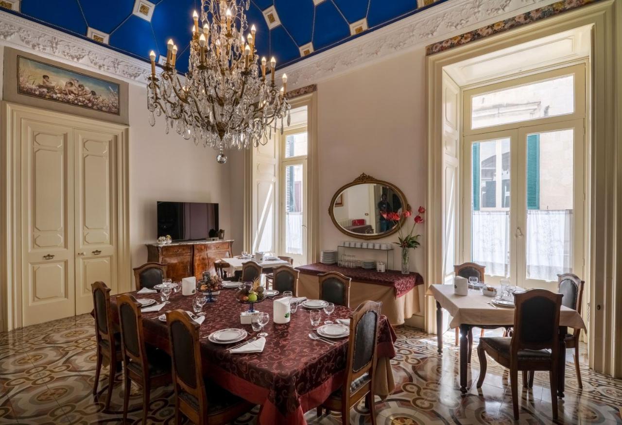 레체 Palazzo Rollo B&B 외부 사진