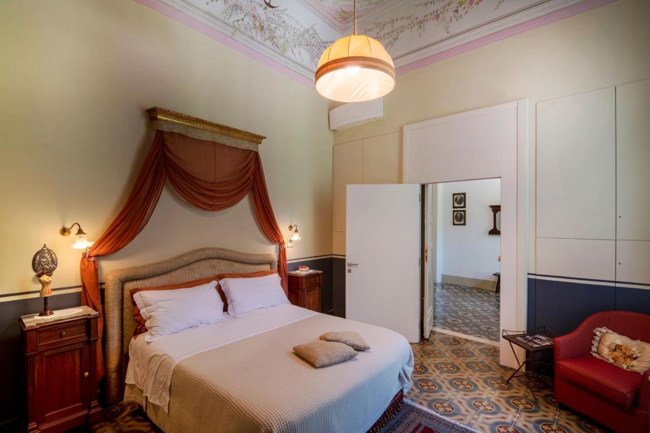 레체 Palazzo Rollo B&B 외부 사진
